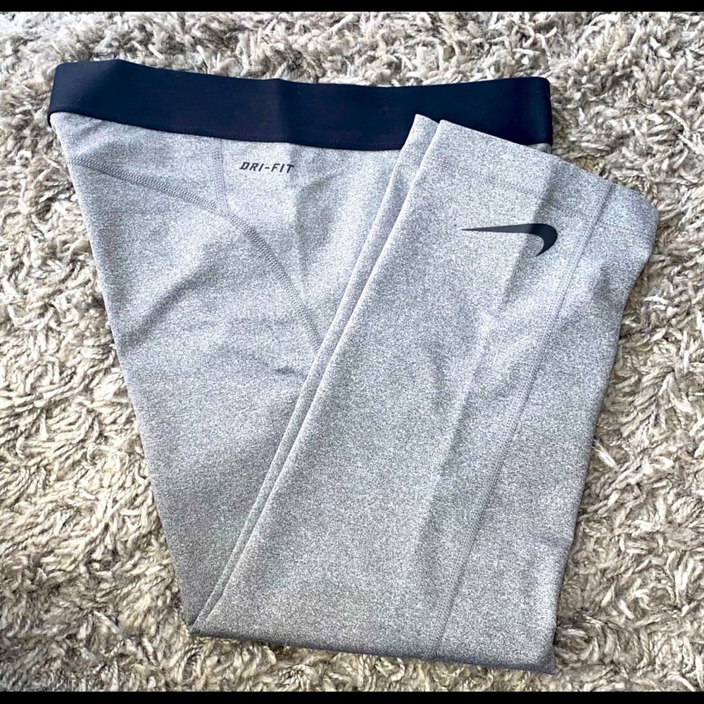 Nike Pro Capri